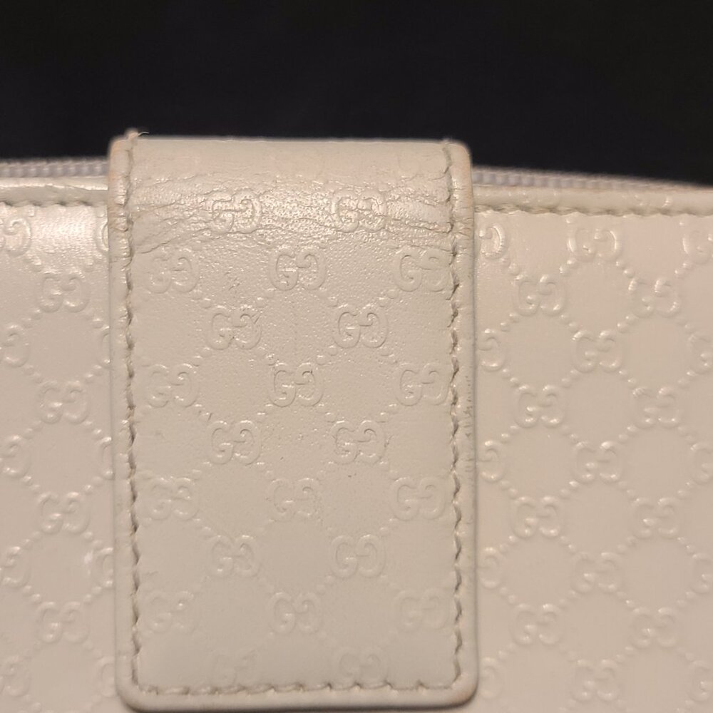 Gucci Microguccissima Compact Wallet - Picture 7 of 12
